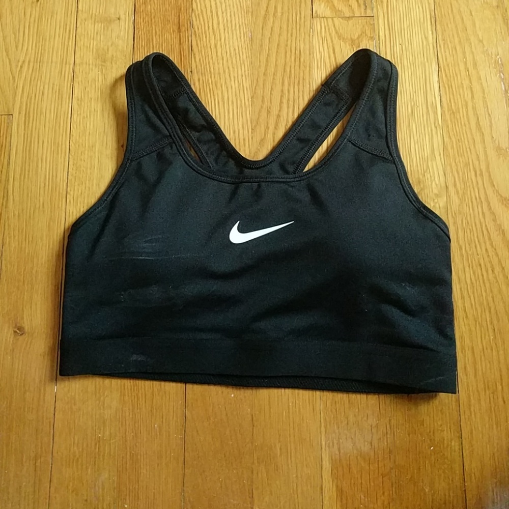 Black Nike sports bra